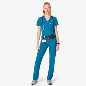 Figs Alps Blue Scrub Set